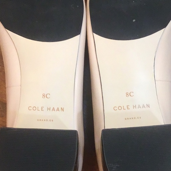 COLE HAAN SHOES - Picture 5 of 9